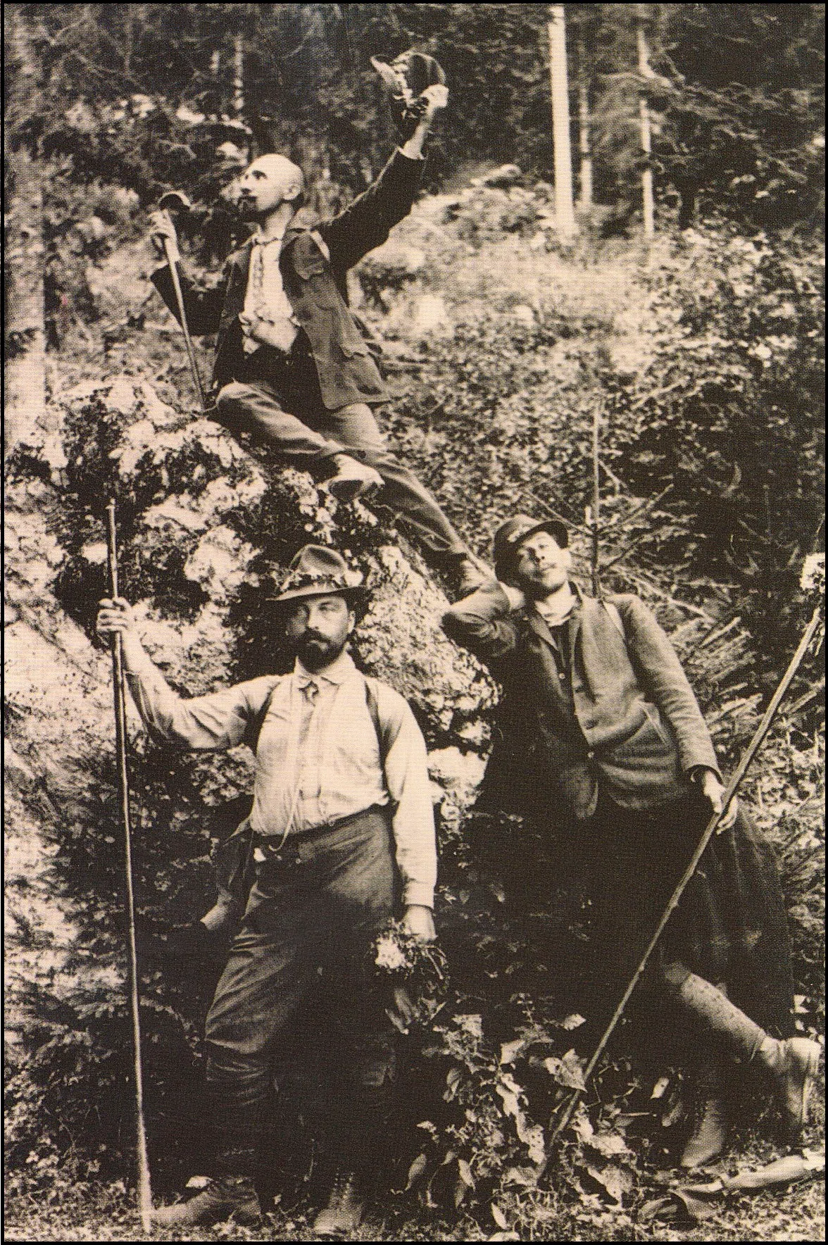 STOLETNICA PLANINSKO DRUŠTVO TRST 1904 - 2004